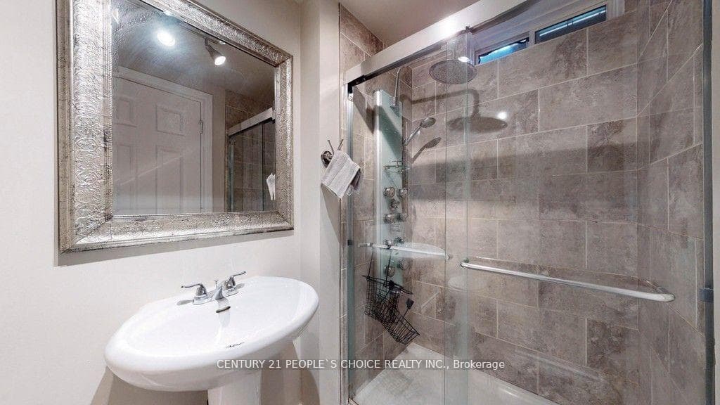 216 Maple Sugar Lane photo 32