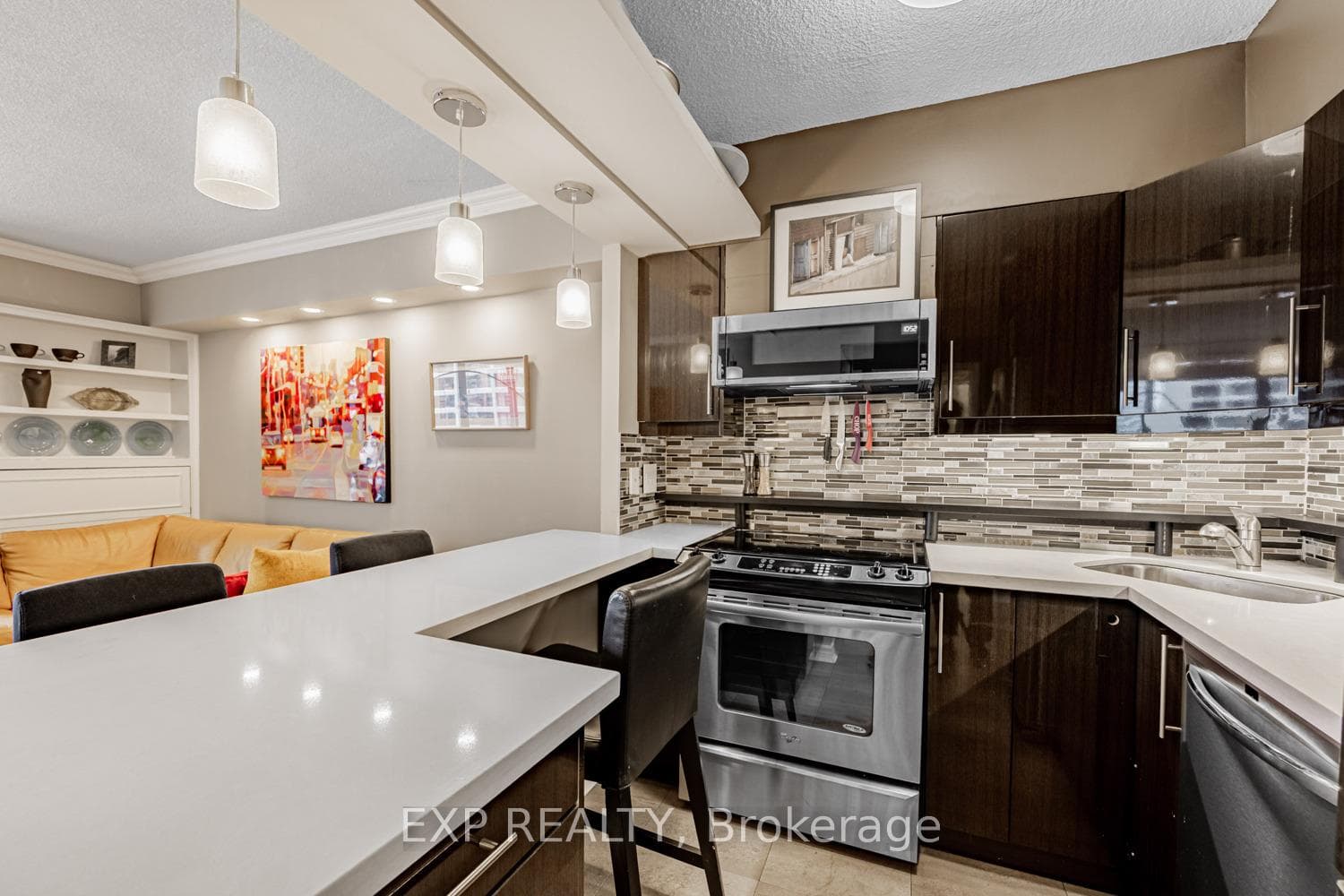 33 Harbour Square Unit 2017 photo 8