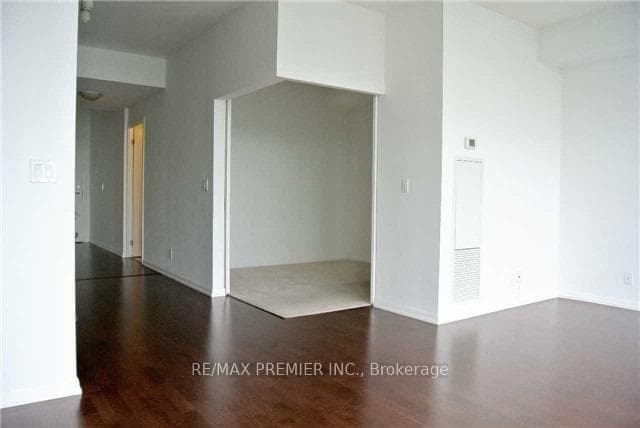 832 Bay Street Unit 3601 photo 3