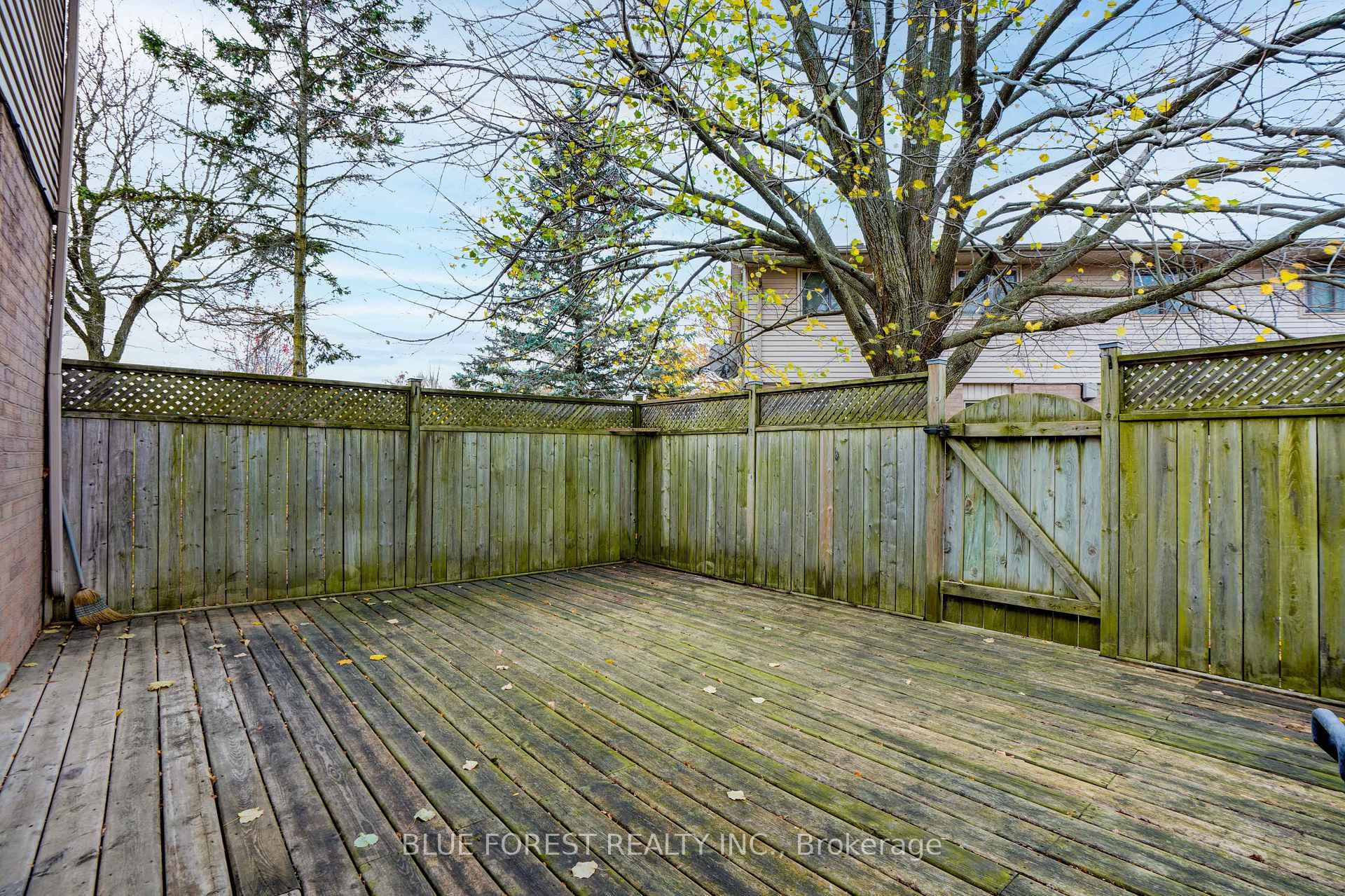 1855 Aldersbrook Road Unit 46 photo 17