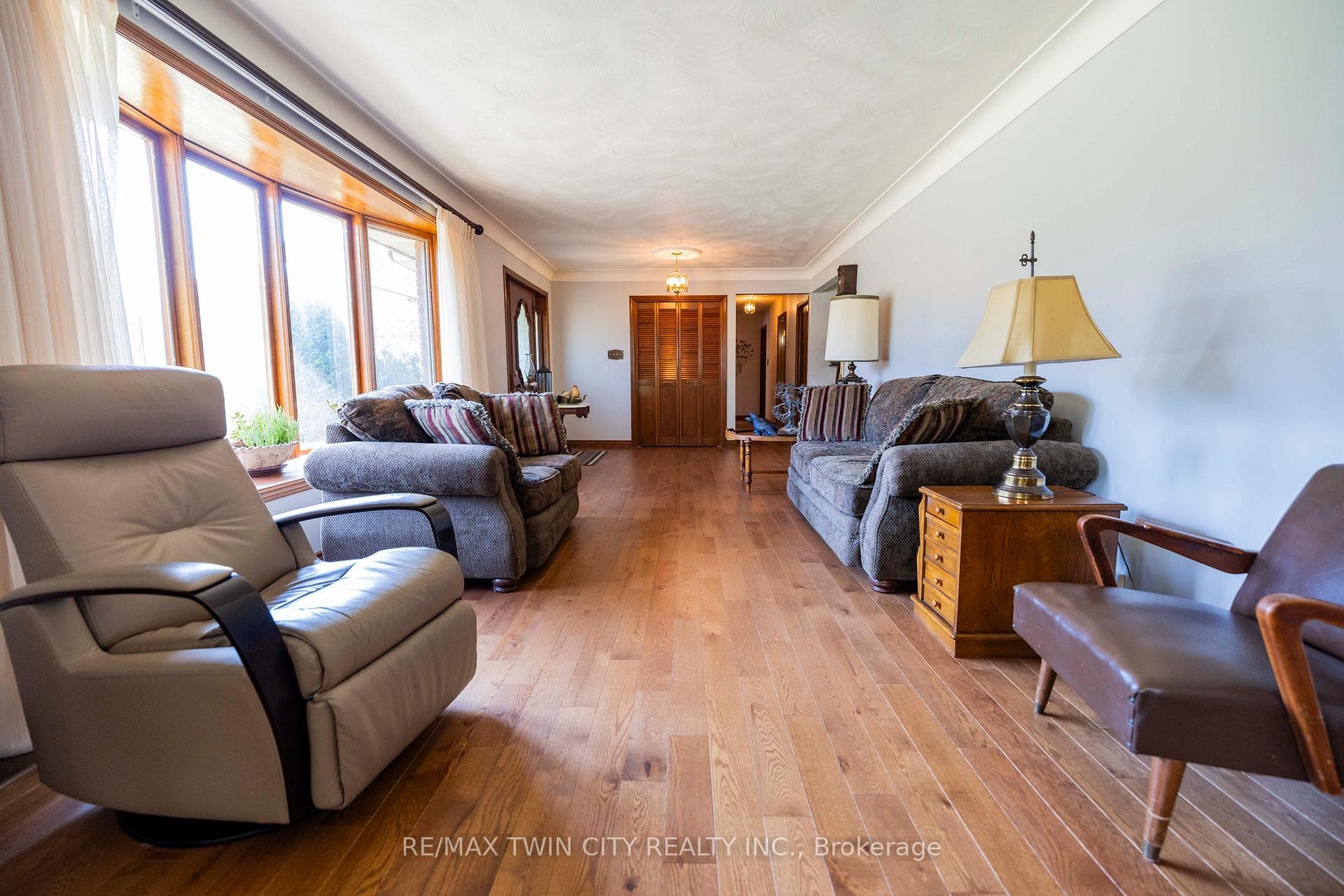 7 KIMBERLEY Road photo 35