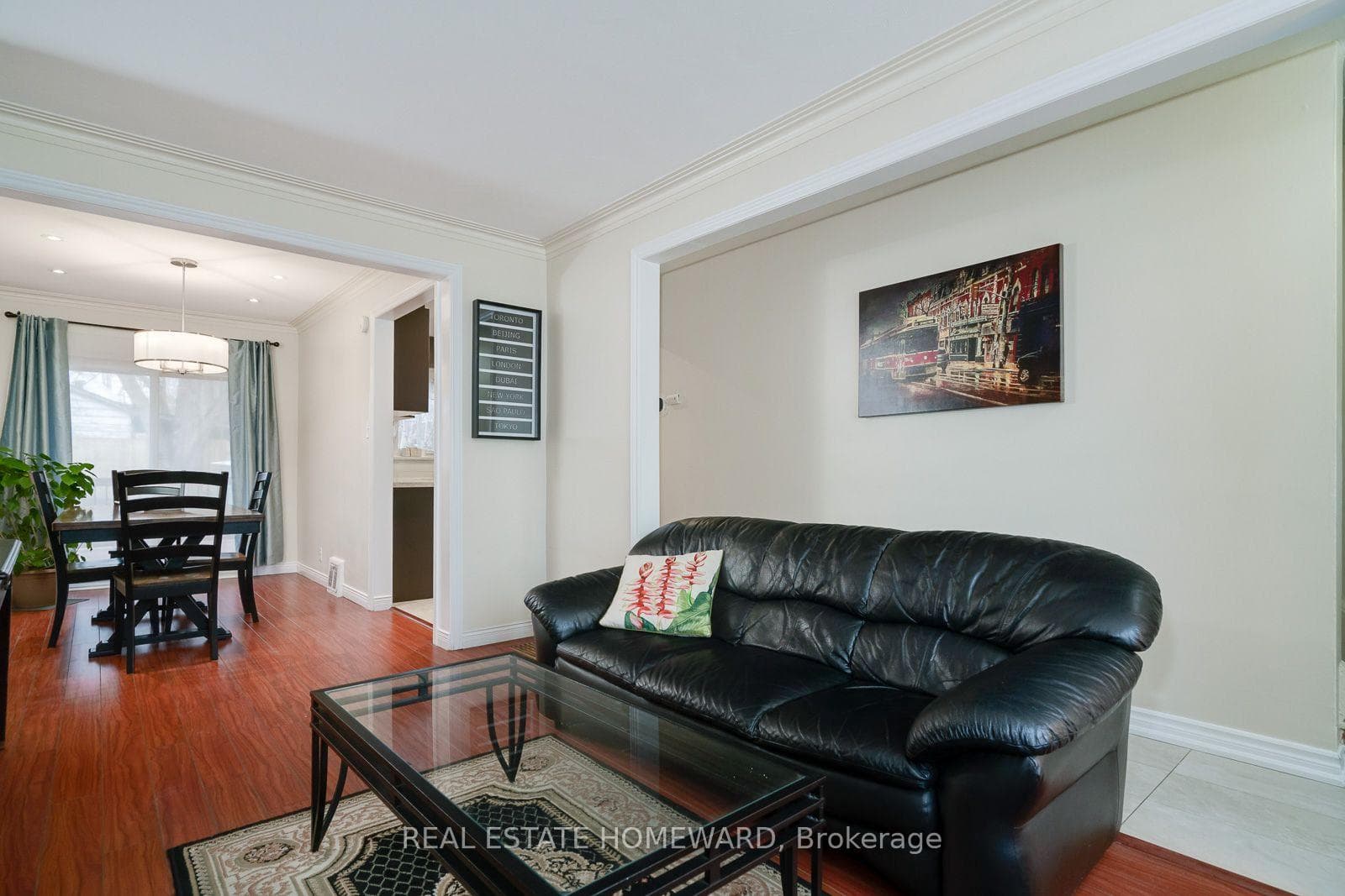 7 Rupert Street photo 9