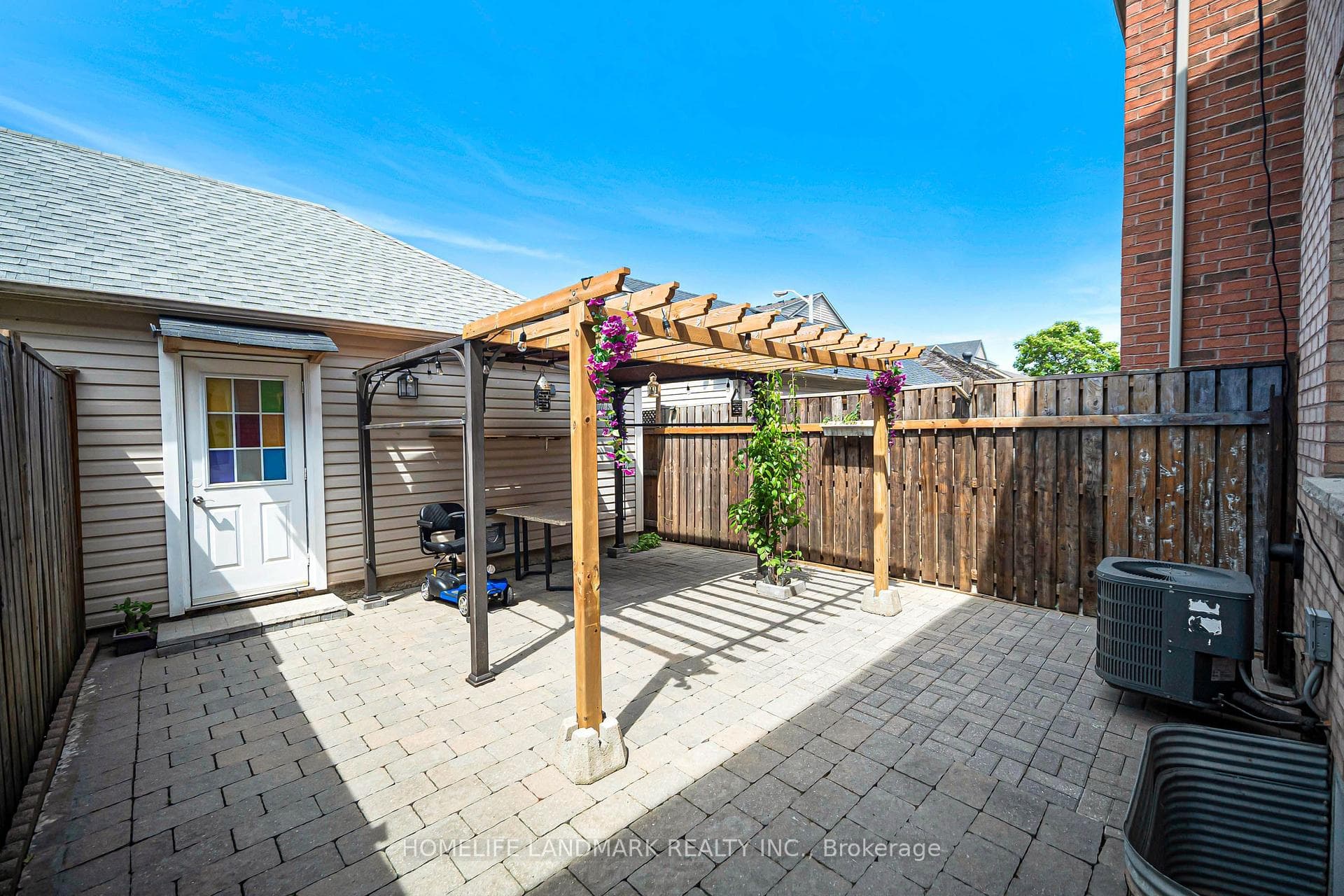 293 Murray Ross Parkway photo 41
