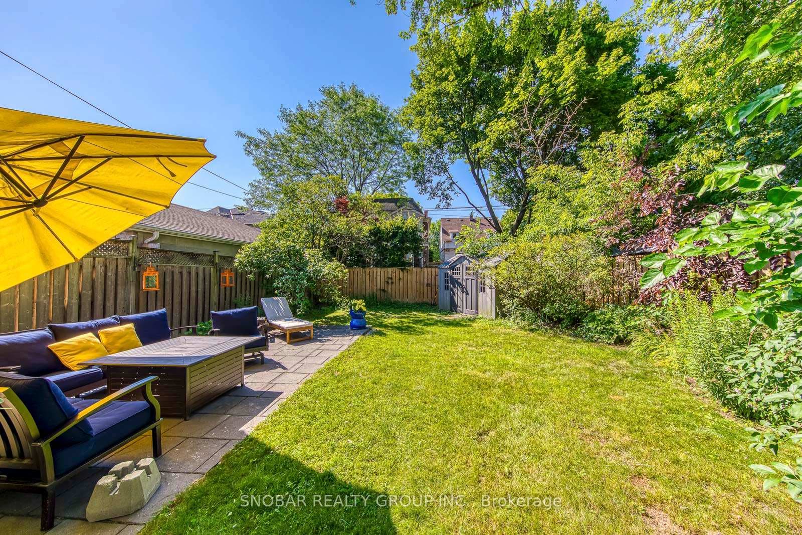 2257 Lawrence Avenue photo 32