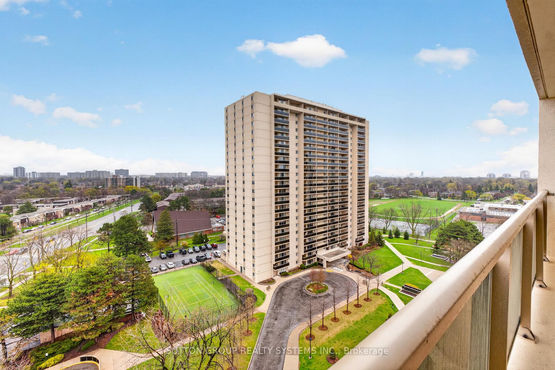 820 Burnhamthorpe Road Unit 1409 photo 33