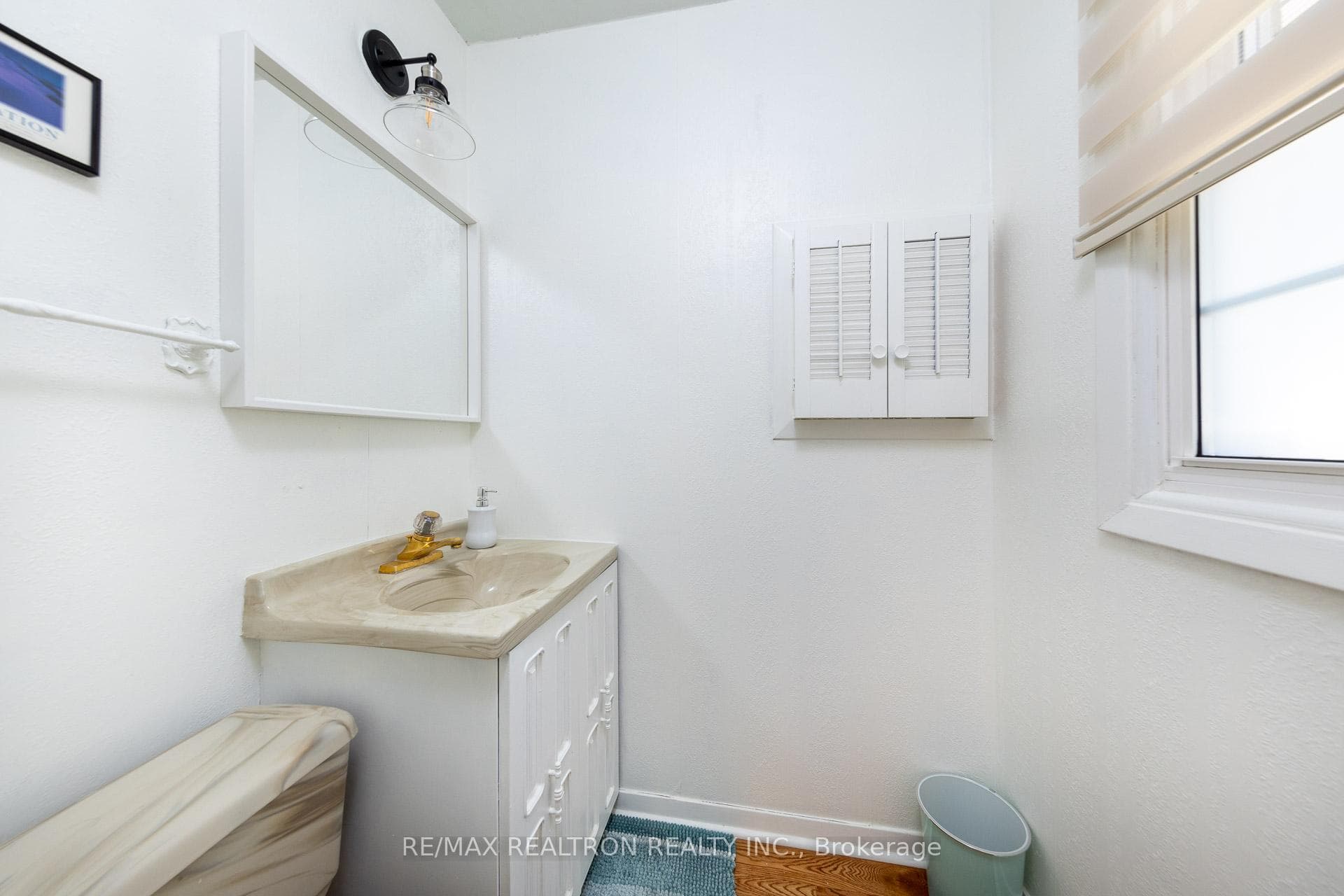 24 Valloncliffe Road photo 15