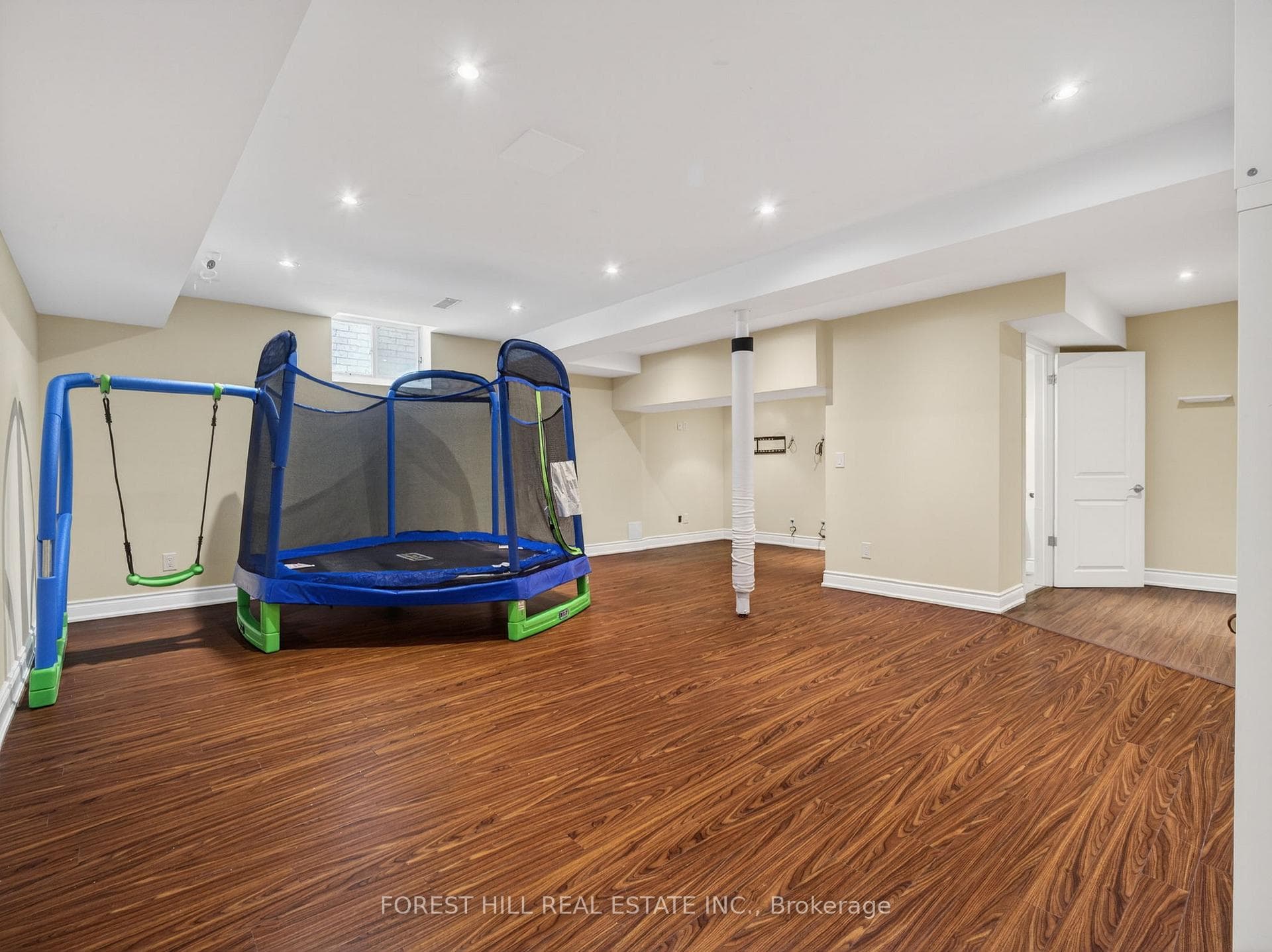 232 Luca Avenue photo 44