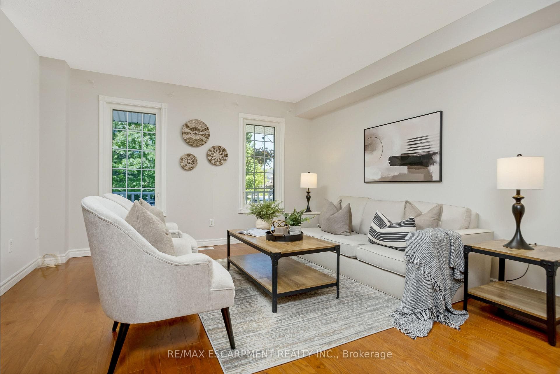 151 Academy Place photo 8