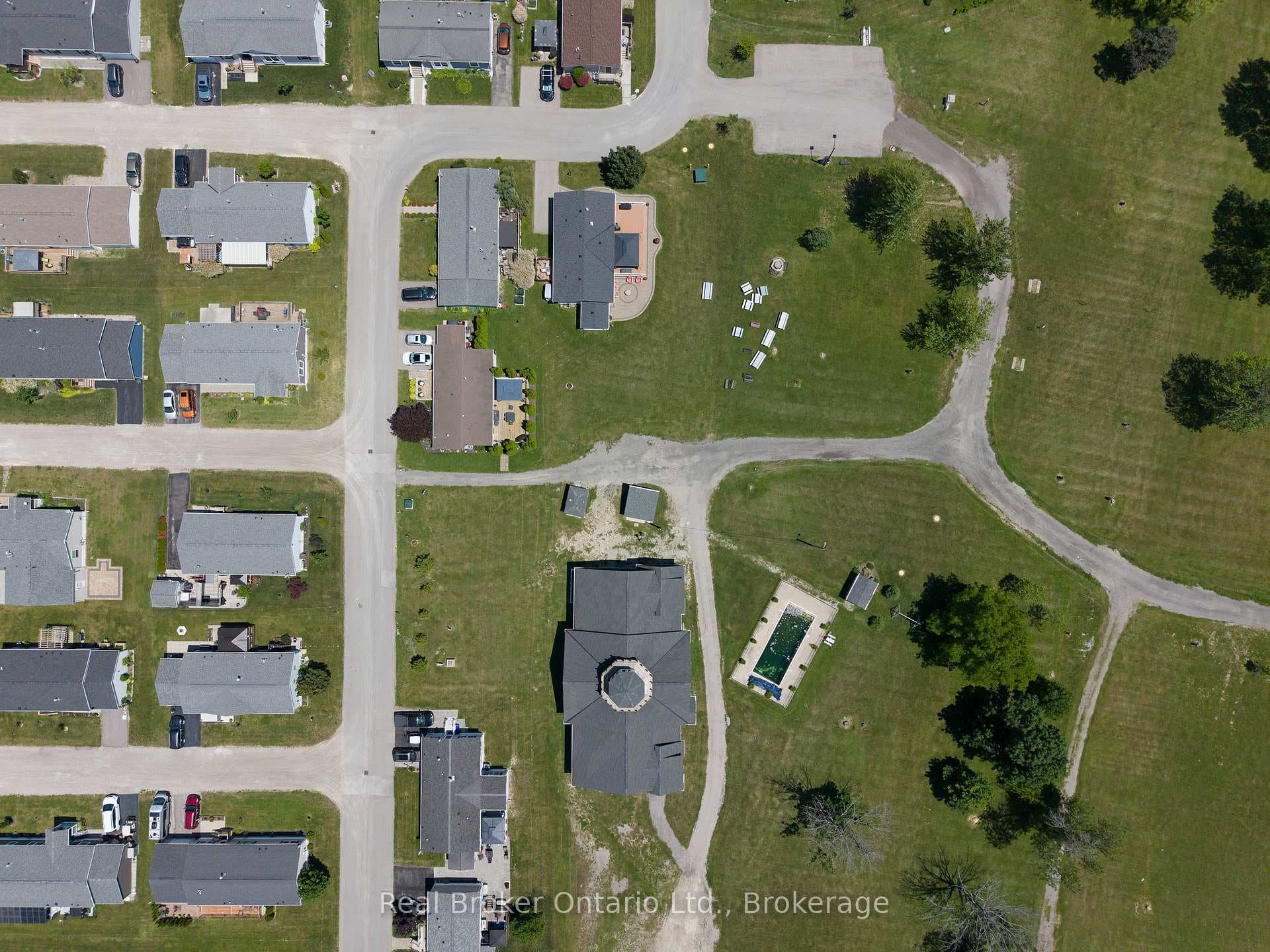 10 BENT WILLOW Court photo 12