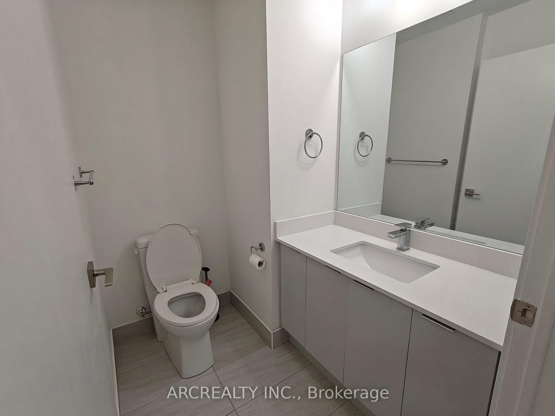 1st Washroom