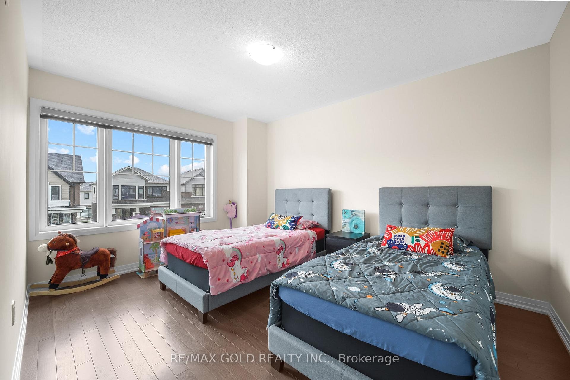 35 Weylie Street photo 23