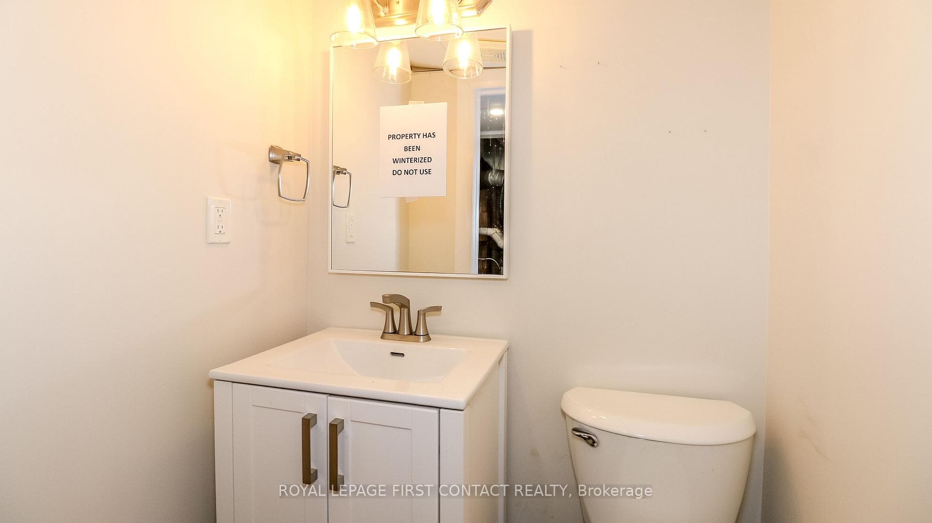 75 Larkin Drive photo 28