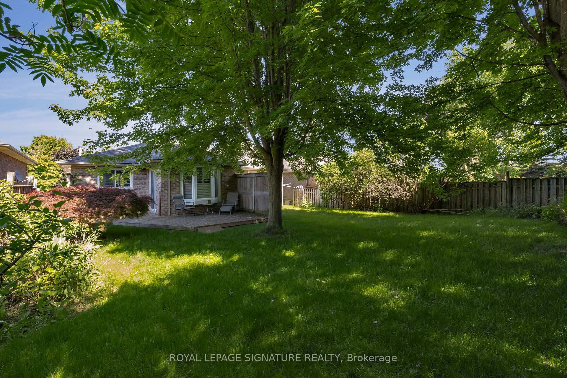 182 Melbourne Drive photo 38