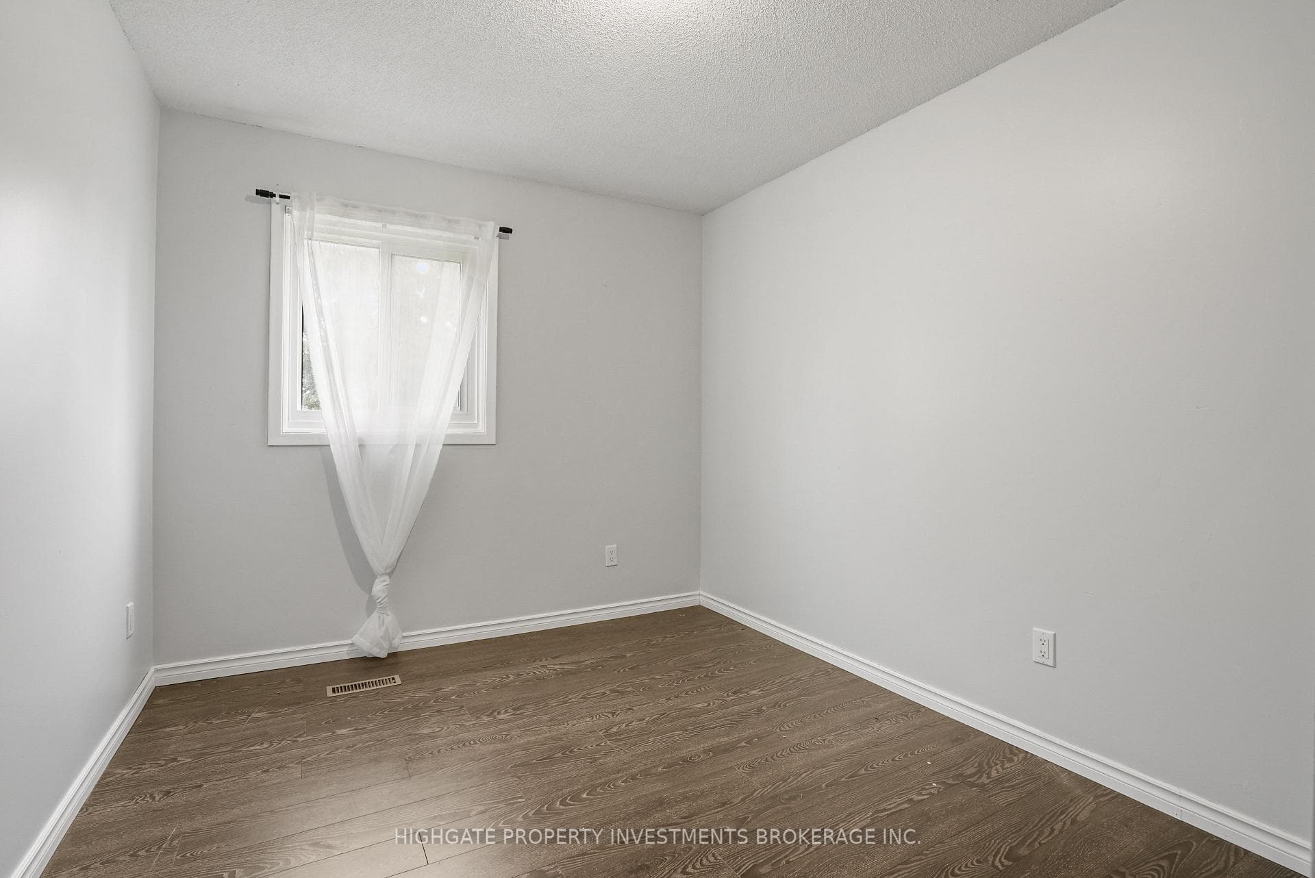 6 Duckworth Street photo 16