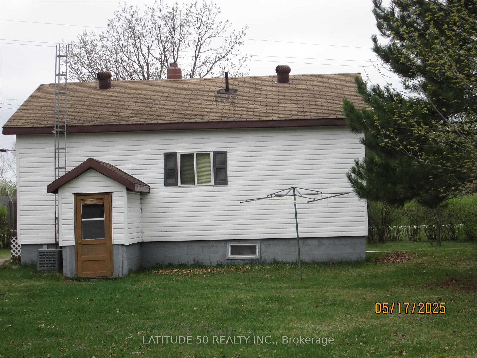 305 Pine Street photo 3