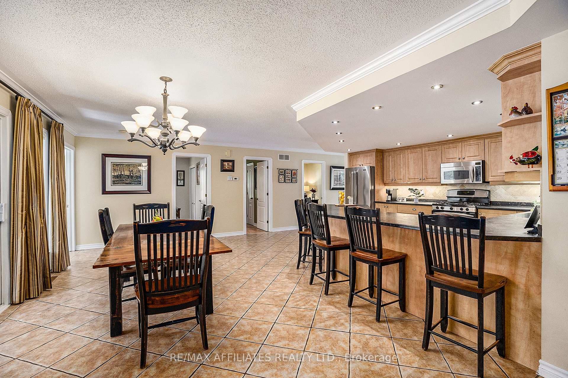 93 LAROSE Lane photo 8