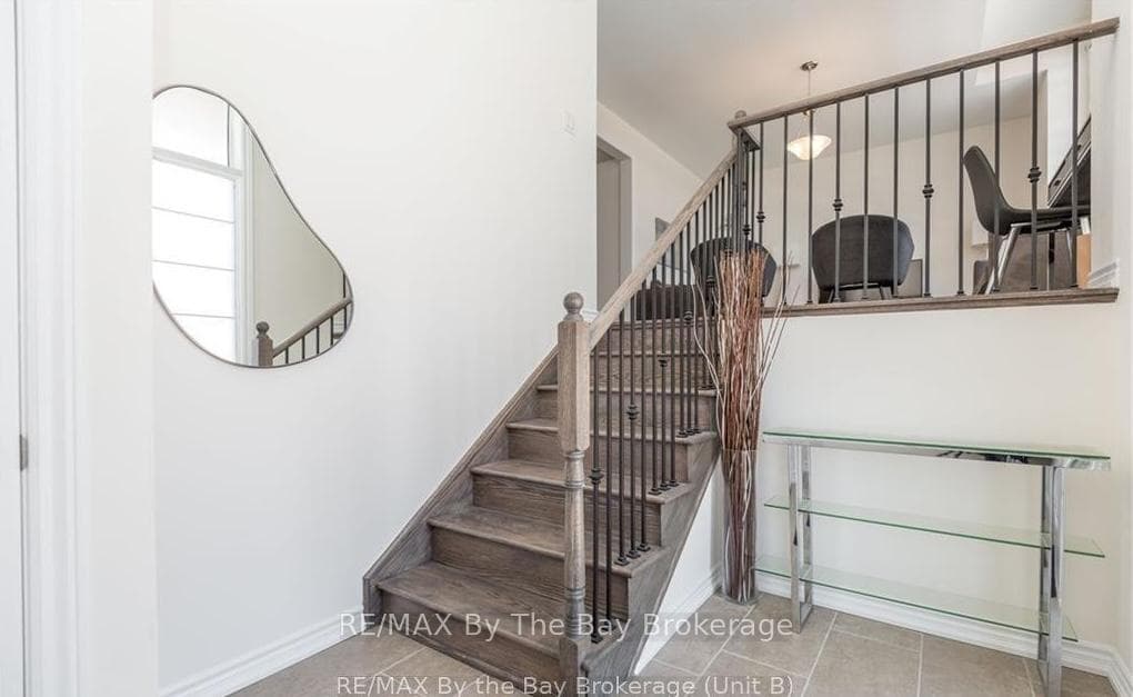 85 Sun Valley Avenue photo 2