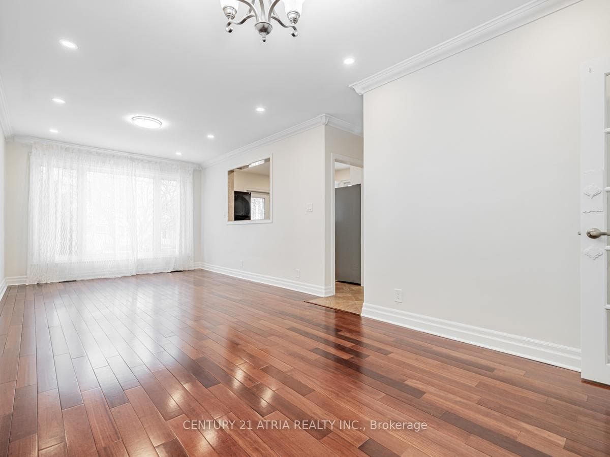 326 Taylor Mills Drive photo 14