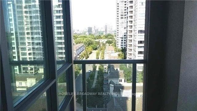 17 Barberry Place Unit 1107 photo 12