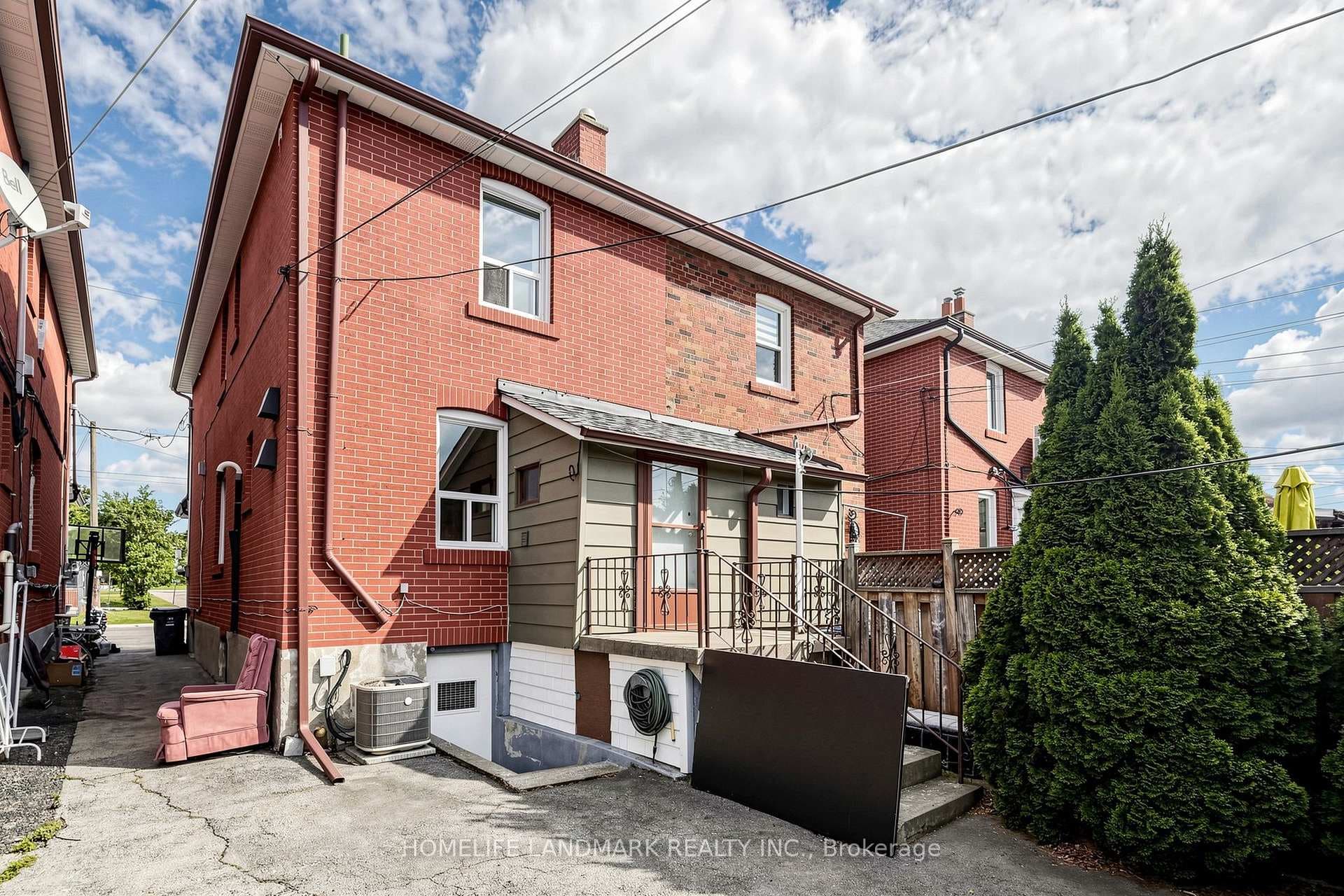 484 Glenholme Avenue photo 46