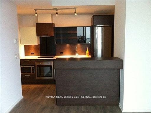 75 St Nicholas Street Unit 2801 photo 7