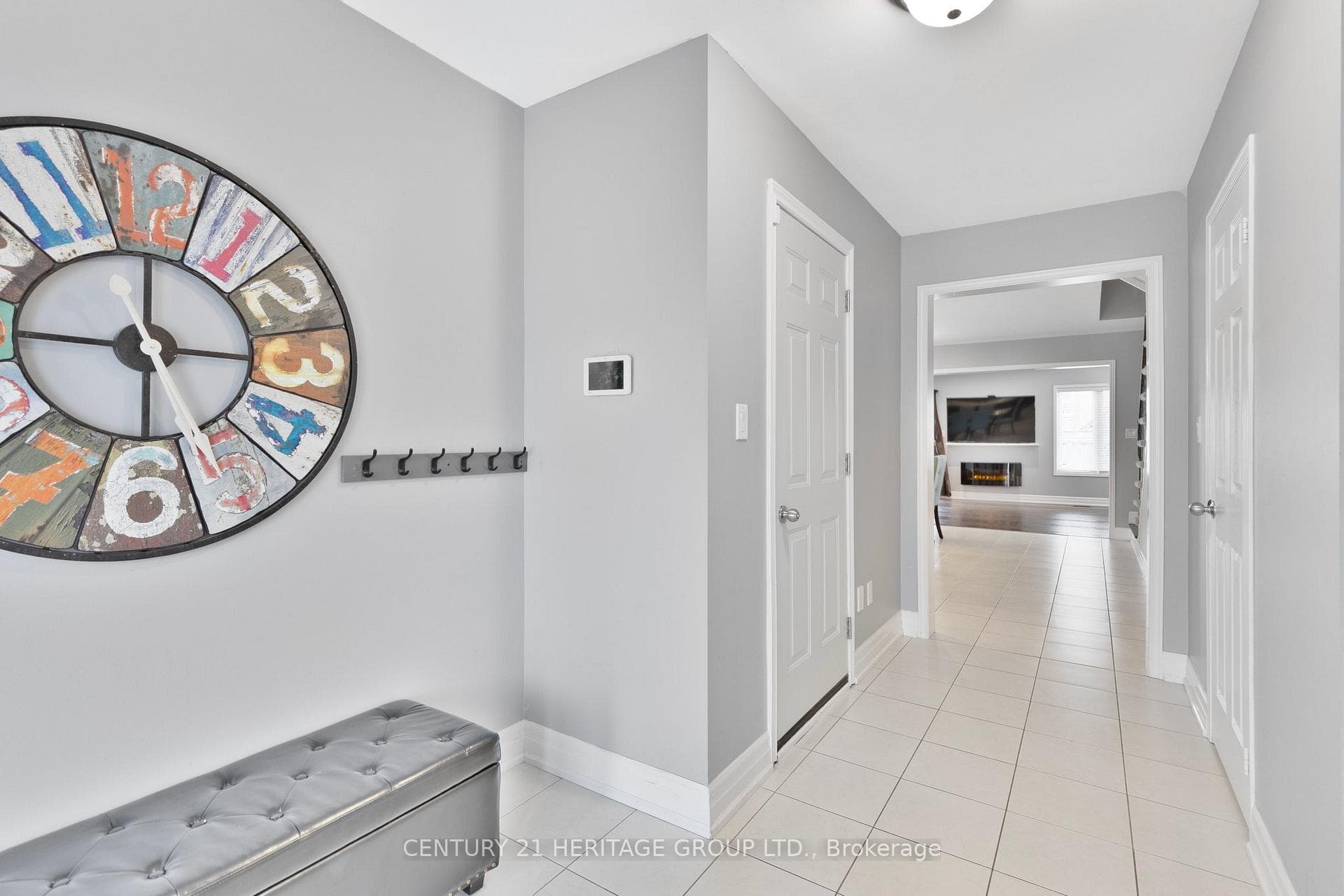 37 Liberty Crescent photo 5