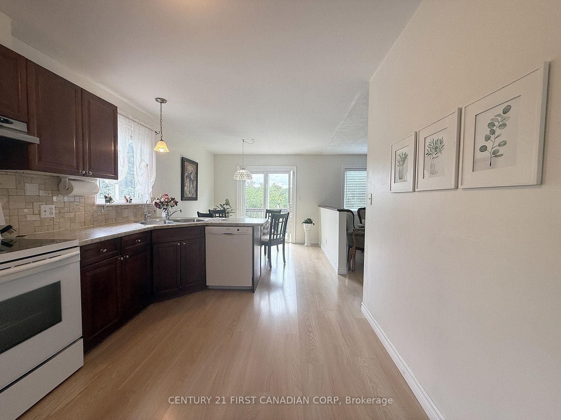257 Fennel Street photo 13