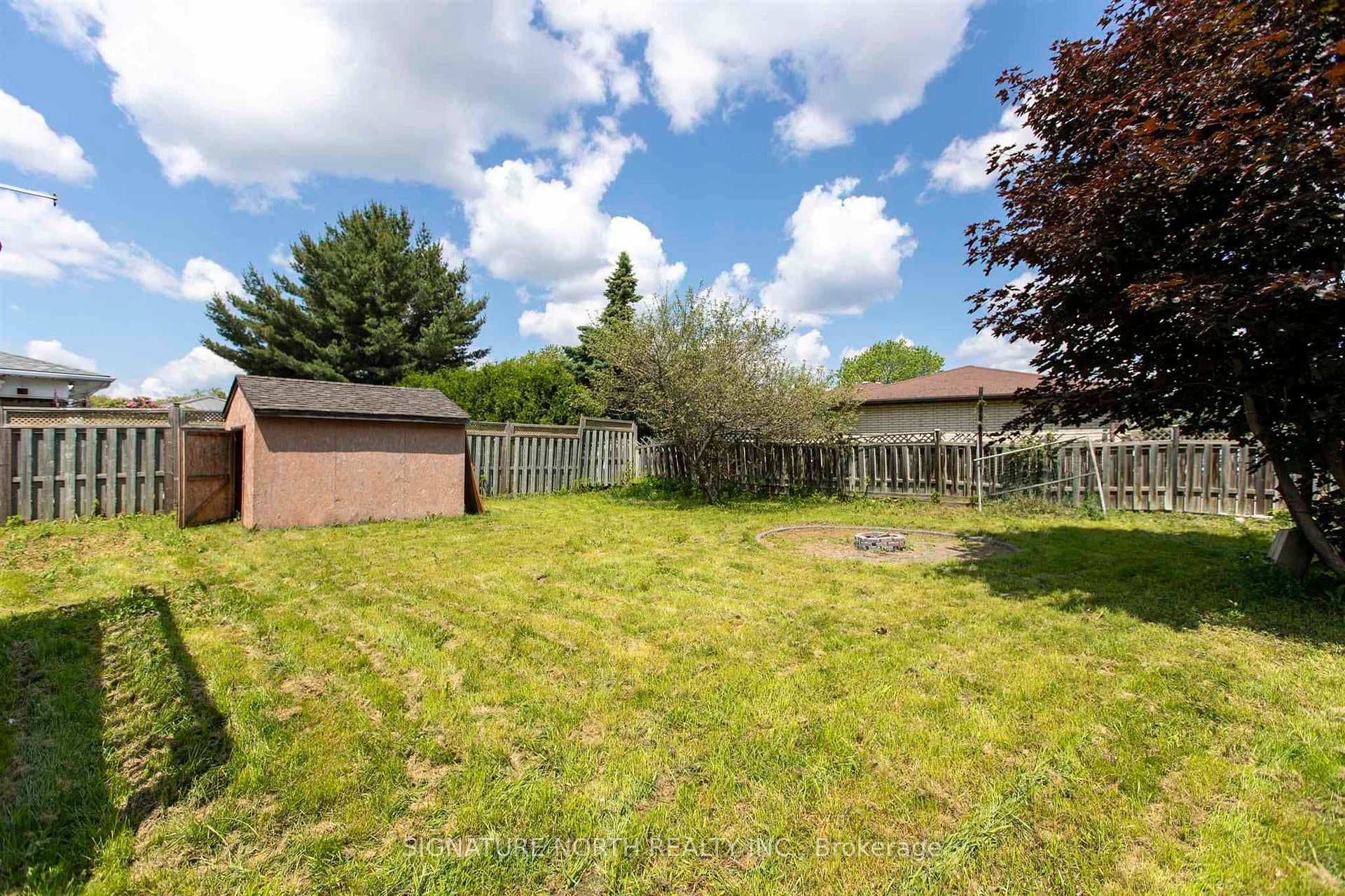 767 James Street photo 34