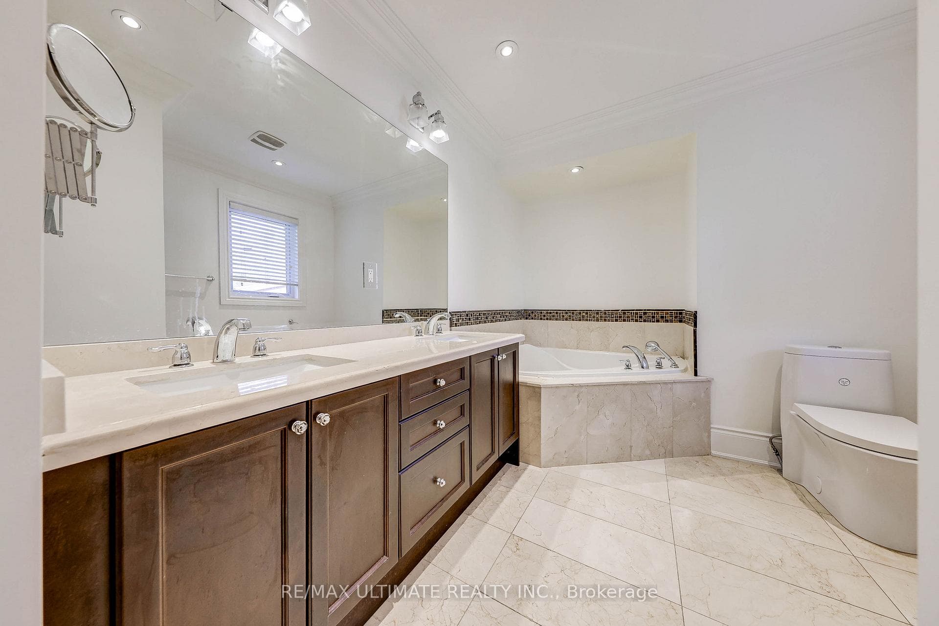 19 Bonnington Place photo 30