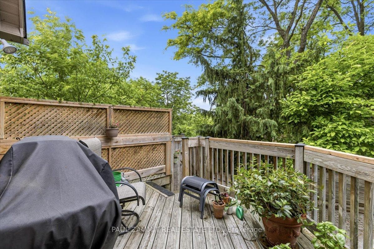 20 Tanglewood Trail photo 38