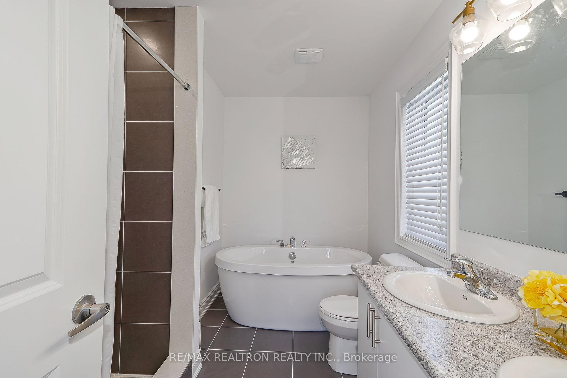 19 Middleton Drive photo 19