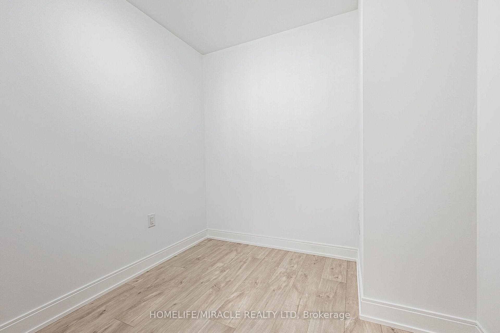 65 Annie Craig Drive Unit 303 photo 32
