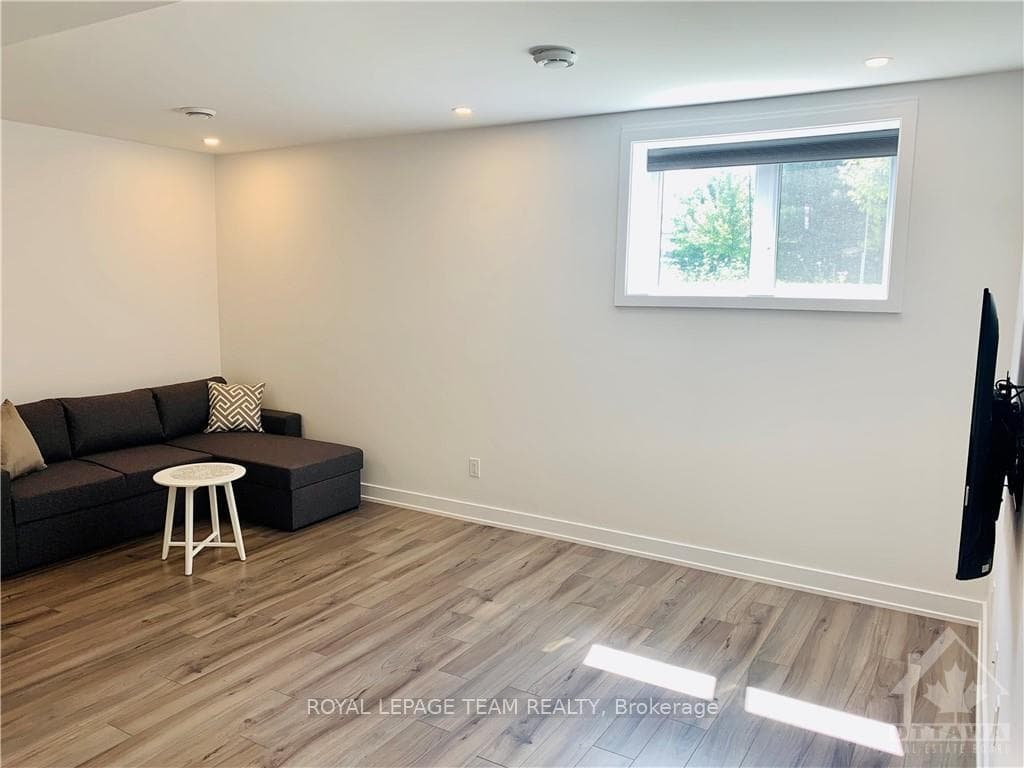 178 ST MALO Place photo 20
