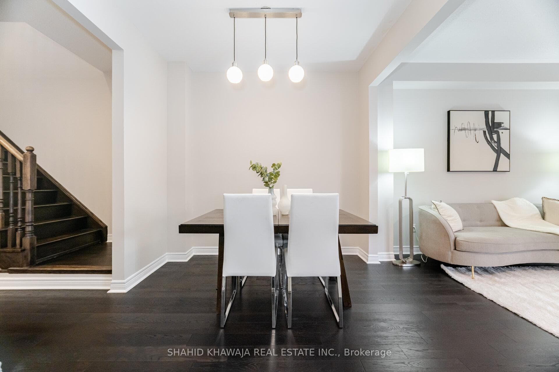 501 Bessborough Drive photo 11