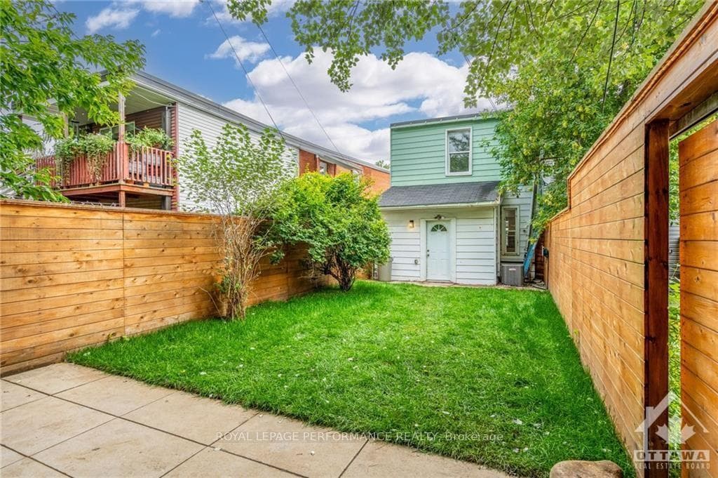 52 STIRLING Avenue photo 24