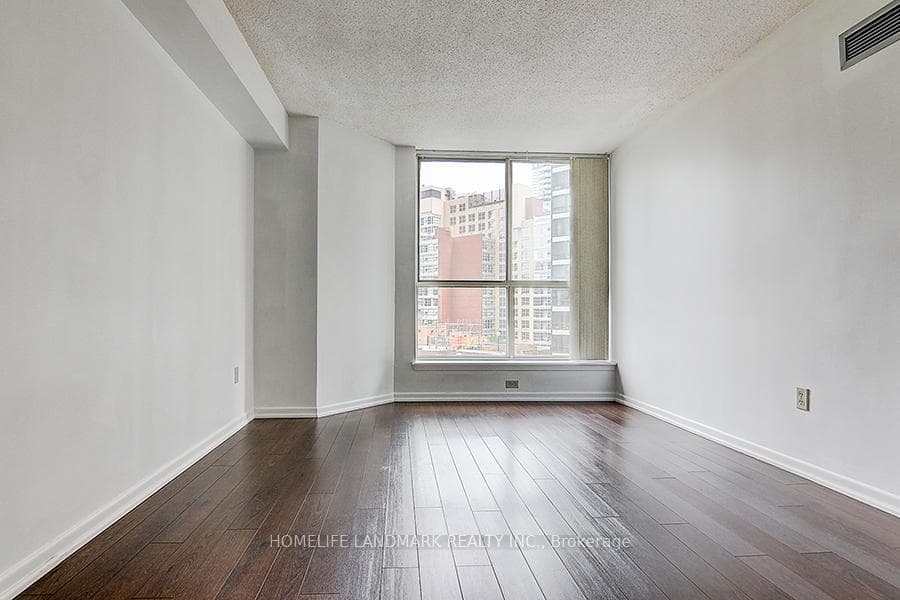 44 St Joseph Street Unit 610 photo 12