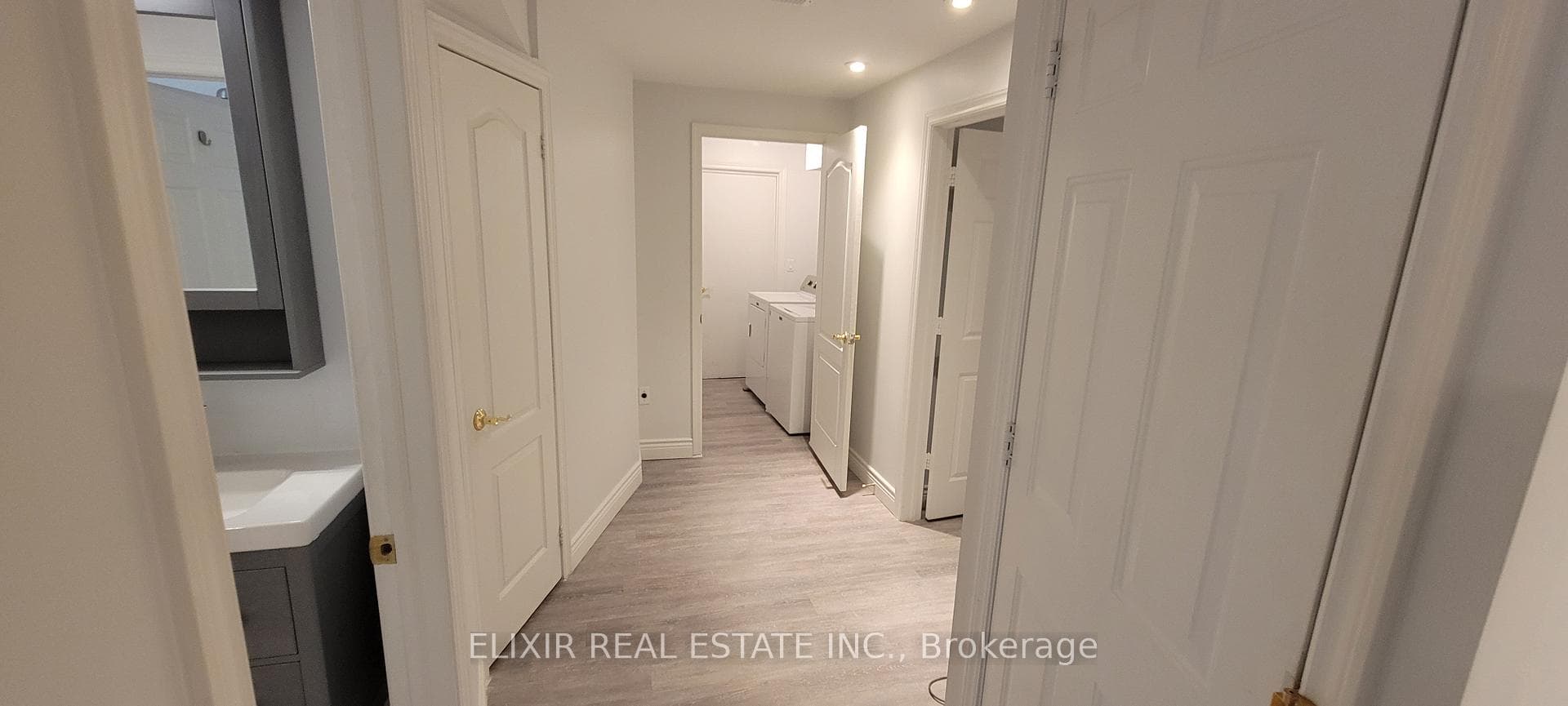 6849 Johnson Wagon Crescent Unit Bsmt photo 11