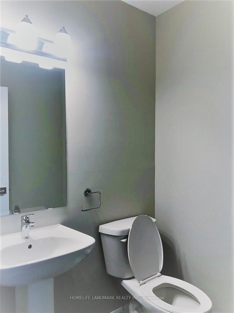542 Clemency Crescent photo 6
