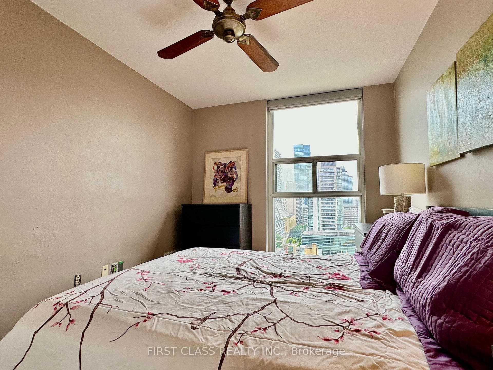 40 Homewood Avenue Unit 2007 photo 11