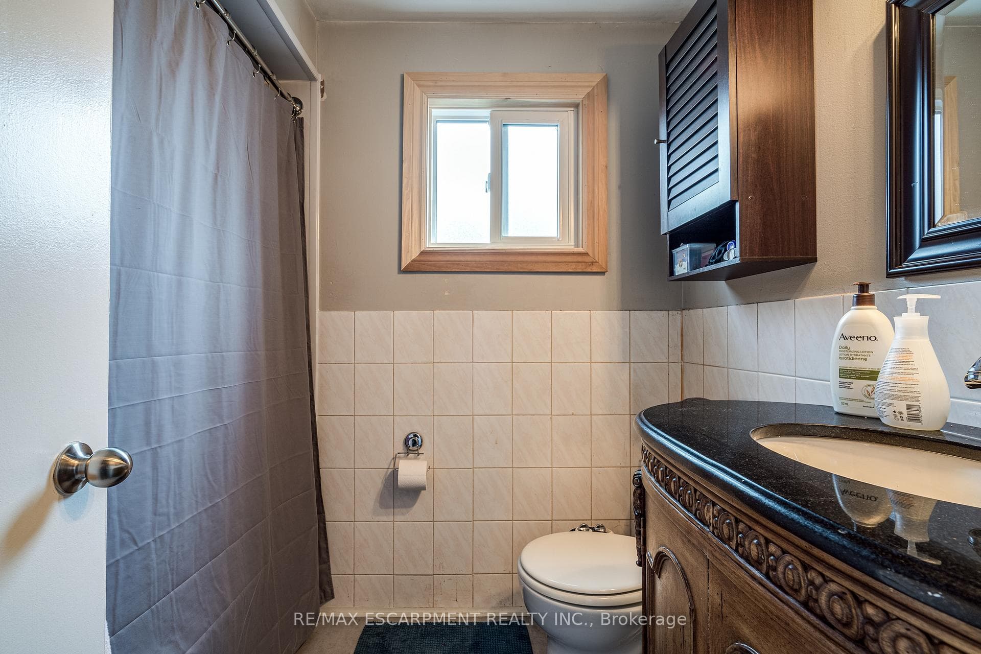 132 Hansen Road photo 30