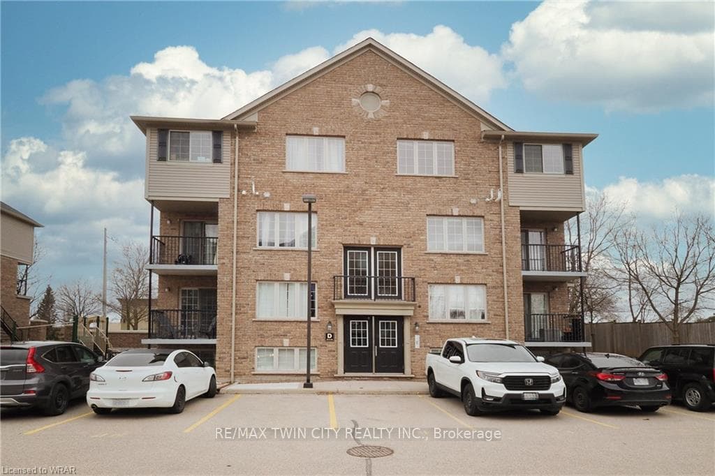 12 Holborn Drive Unit D30 photo 2