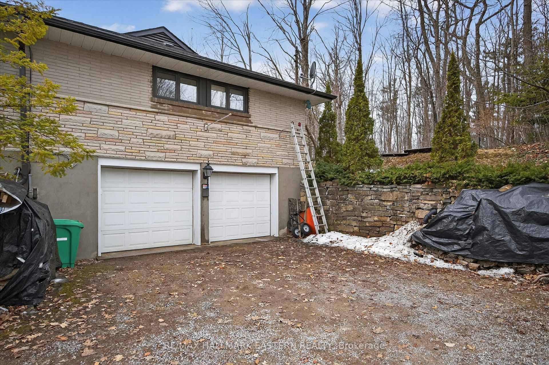 Two car garage 22' x 22'