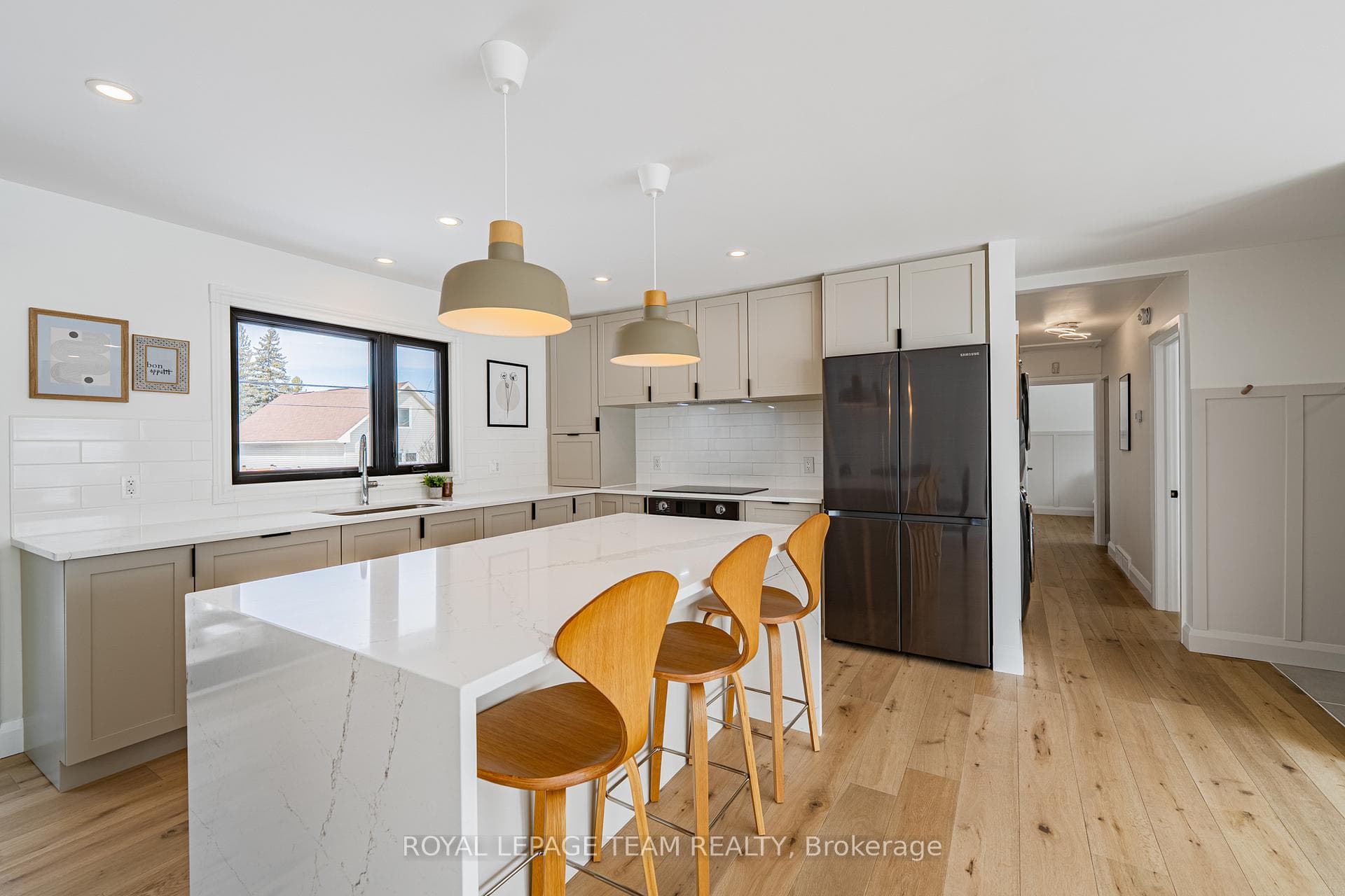 23 Brent Avenue photo 17