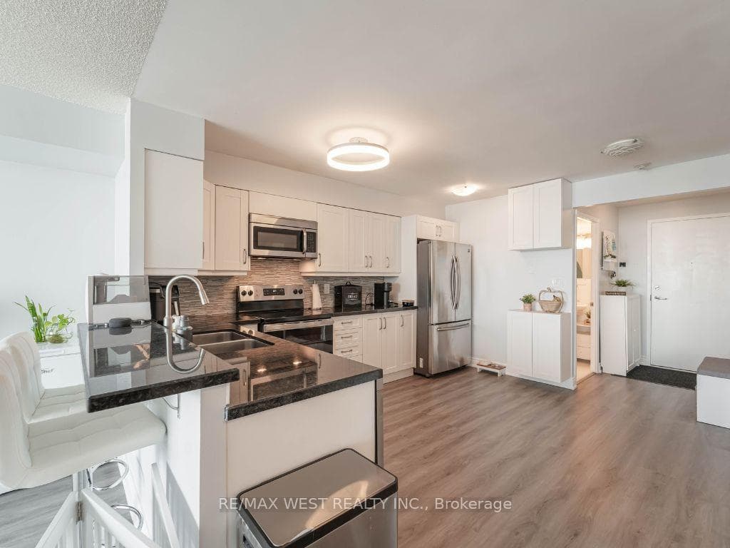 850 Steels Avenue Unit 1001 photo 7