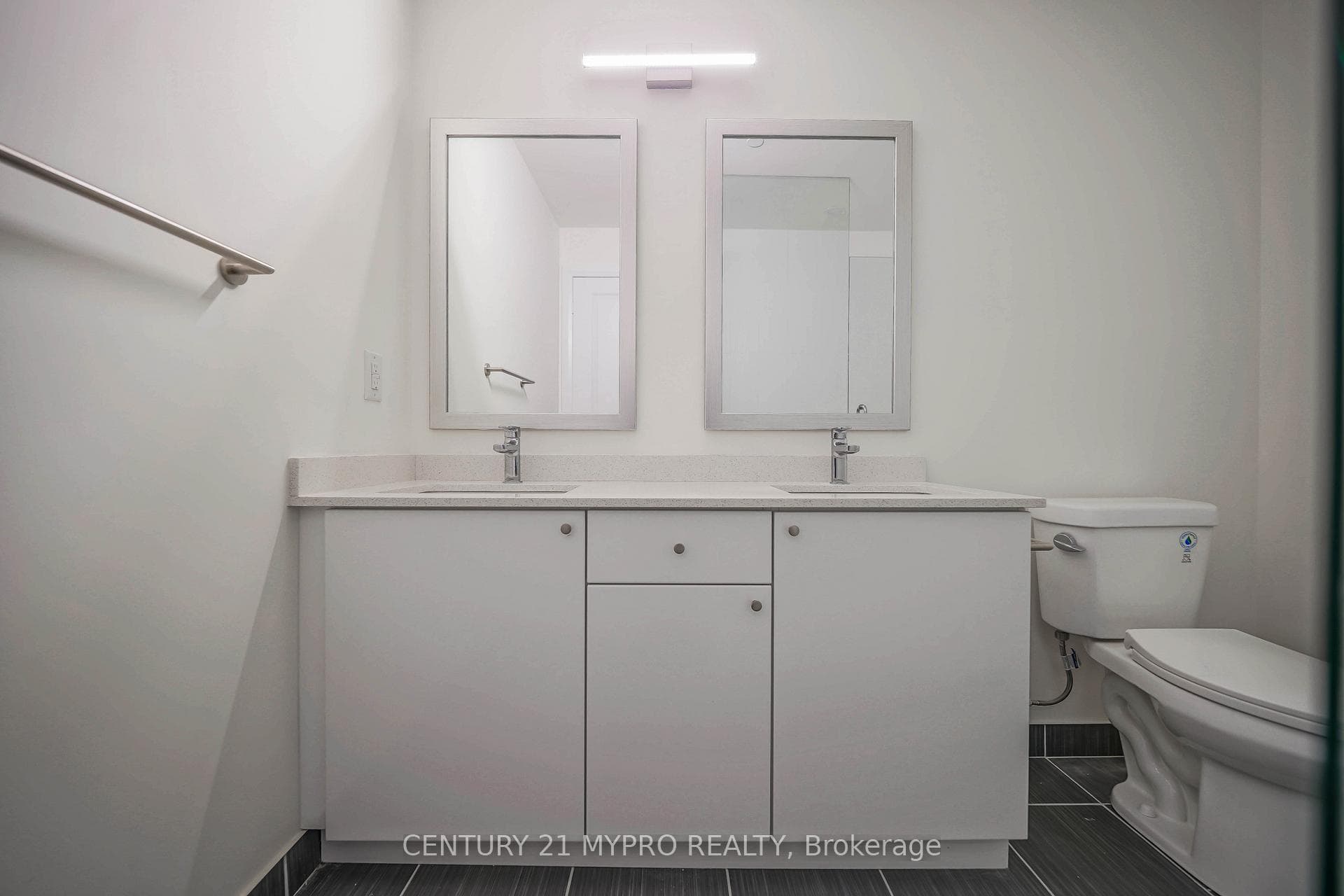 3260 Sheppard Avenue Unit 403 photo 31