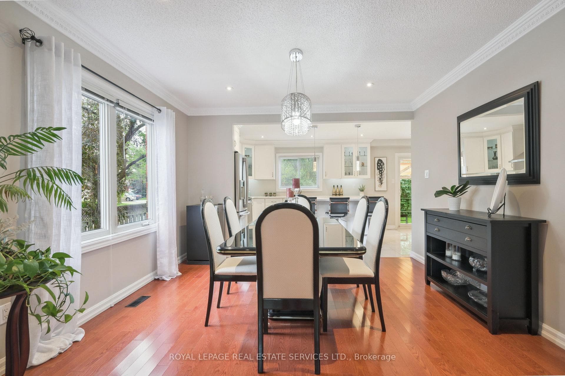 1452 Gibson Drive photo 8