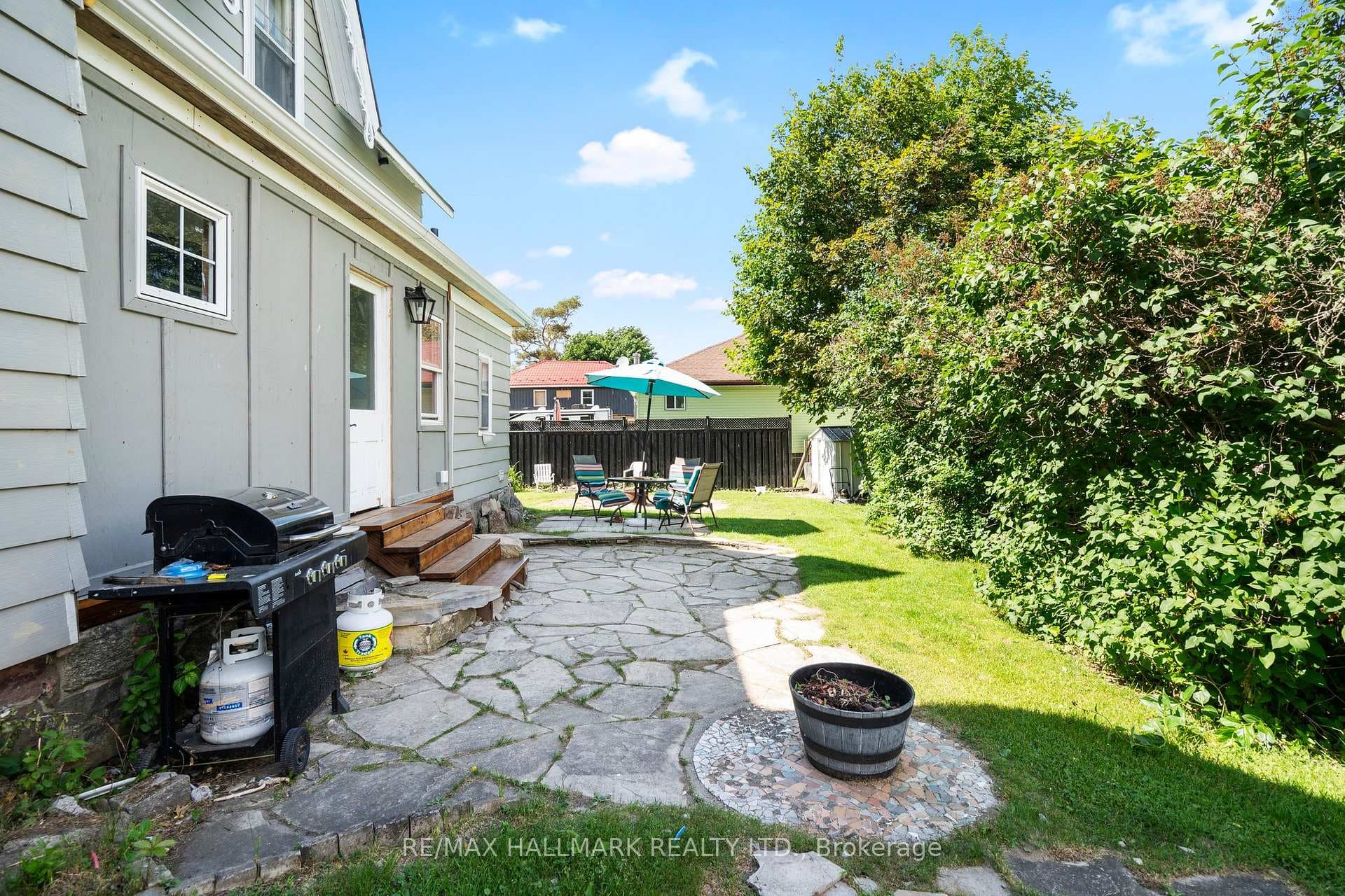 19 Marina Drive photo 27