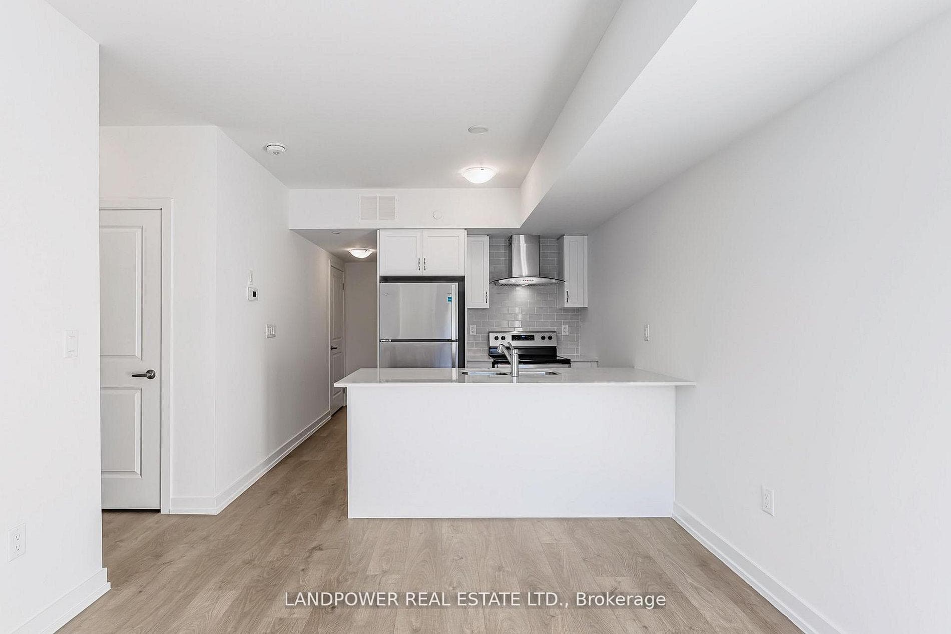 60 Elizabeth Street Unit 3305 photo 12