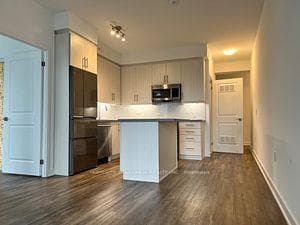 75 Oneida Crescent Unit 403 photo 7