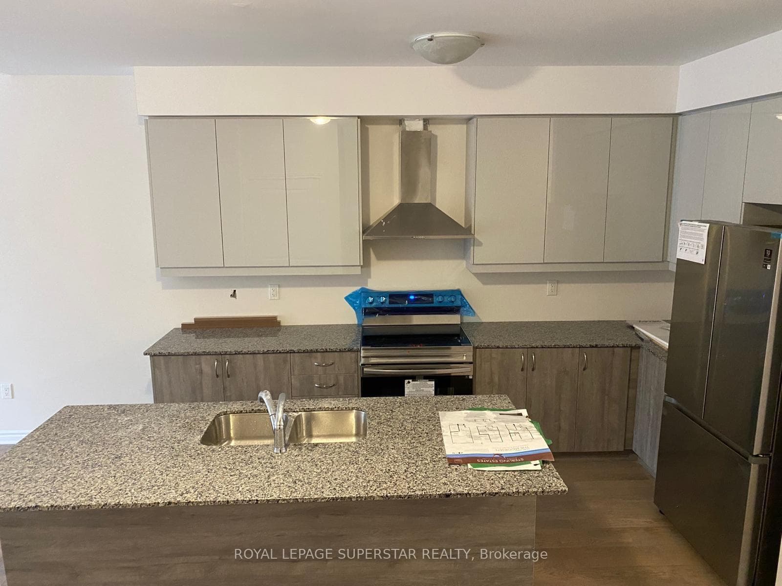 19 Eberhardt Drive photo 19